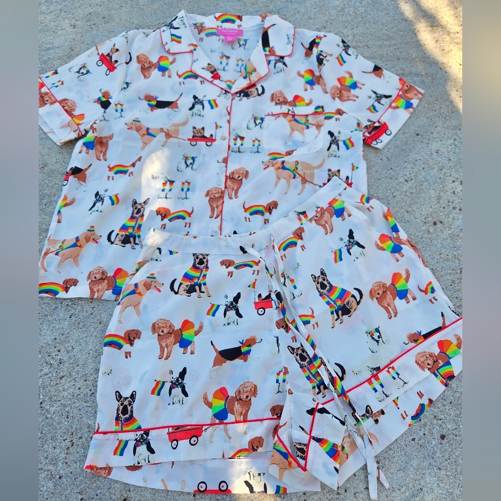 Isaac Mizrahi Pajamas with Rainbow Dog Print. Size L